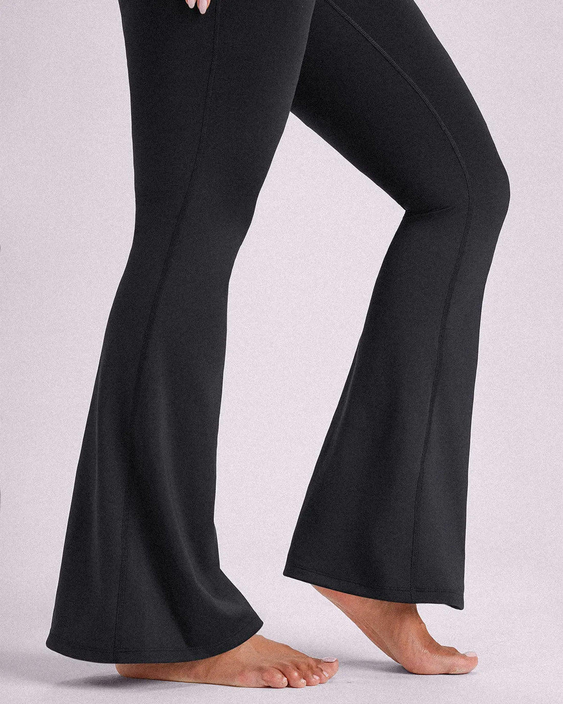 High-Waisted Tummy Control Flare Leggings - Black