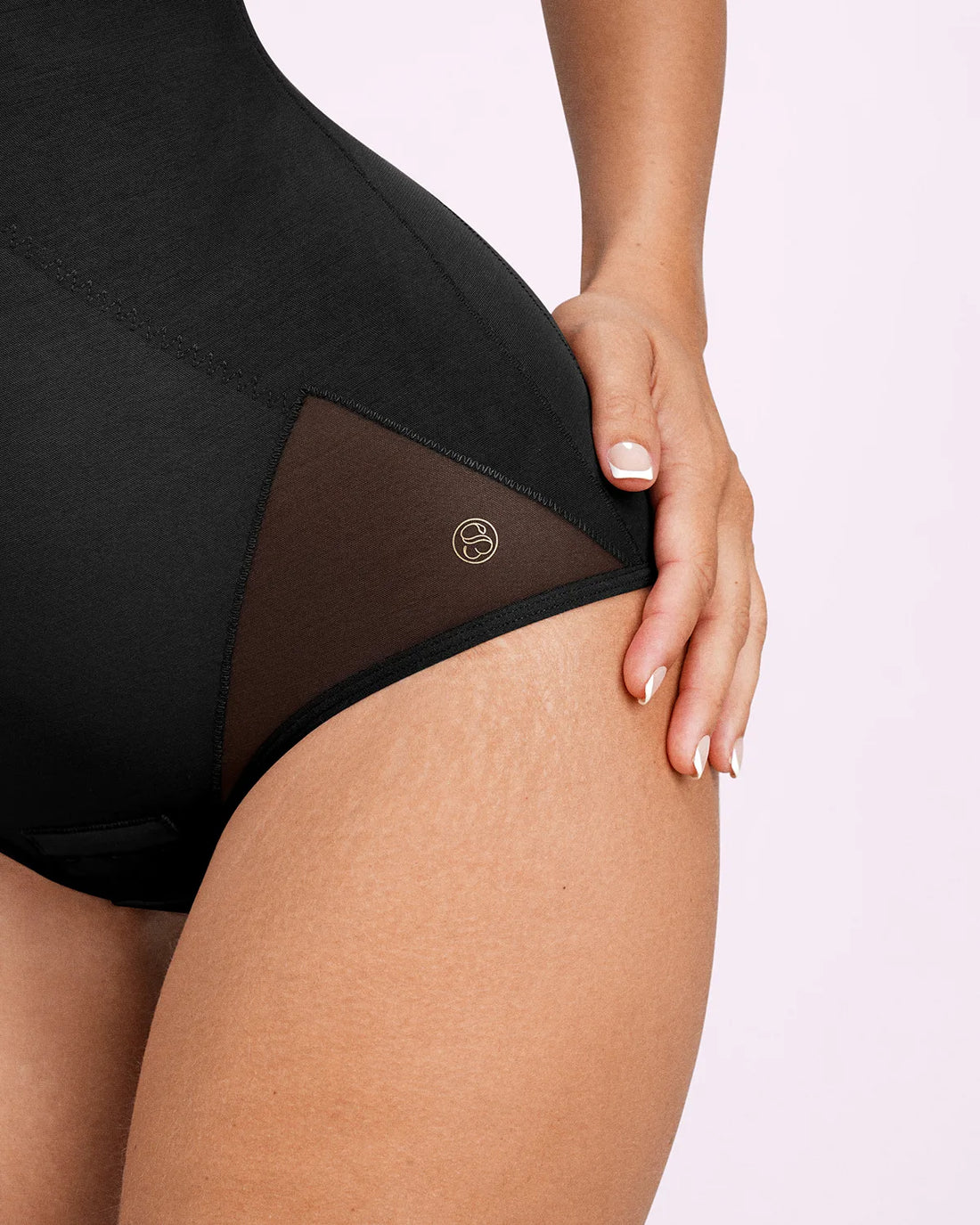 MeshSmooth™ V-Neck Sculpting Brief Bodysuit - Black
